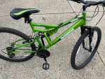 Mongoose Mountain Bike ()
