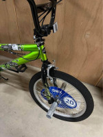 Next Chaos Freestyle BMX 20 Inch Boys Bike. (NEW)