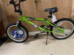 Next Chaos Freestyle BMX 20 Inch Boys Bike. (NEW)