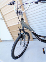 HIS & HERS TREK SOLE RIDE 300 BIKES