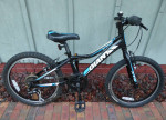 GIANT XTC CHILDREN'S MOUNTAIN BIKE