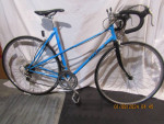 Lotus Challenger; 5'5" to 5'8"; road bike; blue