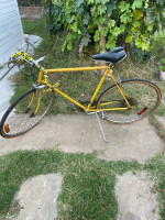 27.5” Schwinn Continental Vintage Racing Bike