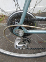 LIKE NEW SCHWINN WORLD SPORT ROAD BIKE