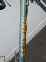 LIKE NEW SCHWINN WORLD SPORT ROAD BIKE