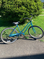 HUFFY Monterey 26” girls beach bicycle 🚲