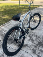Genesis GX7 Hybrid Bike in Like New Condition.