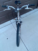 Diamondback large frame mountain bike