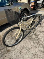 Sun Beach Cruiser Bike in Like New Condition.