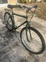 Diamondback Outlook DX Hybrid Bike in Excellent Condition.