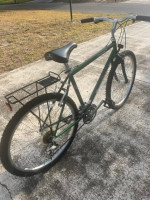 Diamondback Outlook DX Hybrid Bike in Excellent Condition.