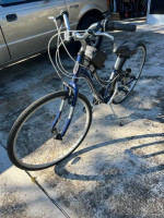 Schwinn Voyager Hybrid Bike in Very Good Condition.