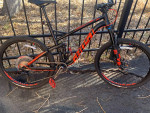 Full Suspension MTB Like New Never Ridden Off-Road.