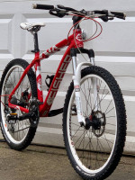 Gary Fisher Trek Marlin Mountain Bike-Medium frame -Rock Shocks