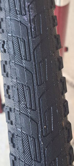 Trek Verve 2 hybrid bike
