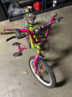 Kids Hello Kitty 18 inch bike