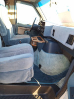 1993 Ford E-350 123,000 mi