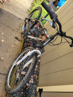 Diamondback Outlook 26" mountain bike
