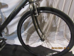 Cannondale Quick 5; 5'2" to 5'5";hybrid; 24 spd; lightweight