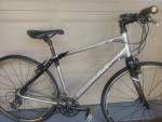 Cannondale Quick 1 alum. carbon hybrid Med. Ultegra Mavic Aksium Race