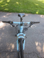Specialized- Hotrock 24", 21 Speed Hybrid Bike. Almost LIKE NEW!