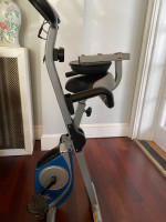 Compact Xterra Station Bike