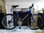 26" Diamondback Outlook 21-speed Mountain Bike / Bicycle