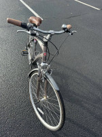 Schwinn 5th Avenue Hybrid Bicycle