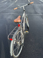 Schwinn 5th Avenue Hybrid Bicycle