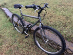 Specialized Hardrock 17.5” 18 speed mountain bike