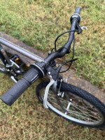 Specialized Hardrock 17.5” 18 speed mountain bike