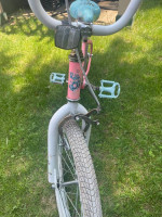 GIRL'S 16" BIKE