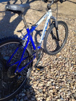 Kona Blast  MTB front suspension, new grips
