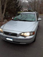 2004 Volvo V70 2.4 FWD 142,000 mi