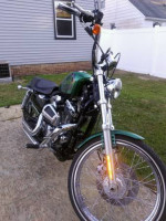 2013 HARLEY 1200cc RARE COLOR MODEL 72 4500 MILES PERFECT MUST SEE ..