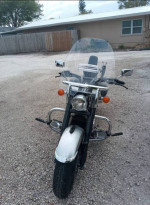 Clean 2013 Honda 1300 cc Interstate Cruiser loaded and only 5991 miles