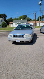2007 Mercury Grand Marquis GS RWD 114,000 mi