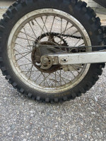 DIRTBIKE  OFF ROAD 2002 HONDA XR200R. GREAT FOR ALL RIDERS GARAGE S