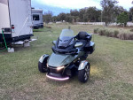 2021 can am touring,green with 10800 miles