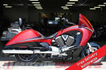 2013 Victory Motorcycles Vision Tour Sunset Red Black W Black Carbon G