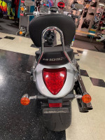 2006 SUZUKI M-109R