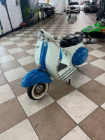 vintage 1961 Vespa 125cc all original mint condition and runs great