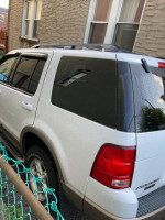 2002 Ford Explorer 70,000 mi