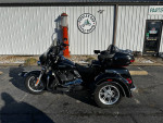2014 HARLEY DAVIDSON TRI GLIDE