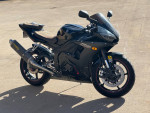 2005 Yamaha R6 Raven ( MINT CONDITION ) garage kept clean title 13k mi
