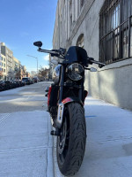 2023 Triumph Trident 660 Silver Ice Diablo Red