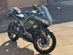 2021 Kawasaki Ninja 400 ABS ( only 2k miles ) garage kept