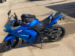 2008 Kawasaki Ninja 250r ( BLUE ) only 2k miles! Garage kept