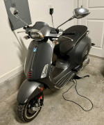 Vespa Sprint 150 6k miles (2016)