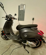 Vespa Sprint 150 6k miles (2016)